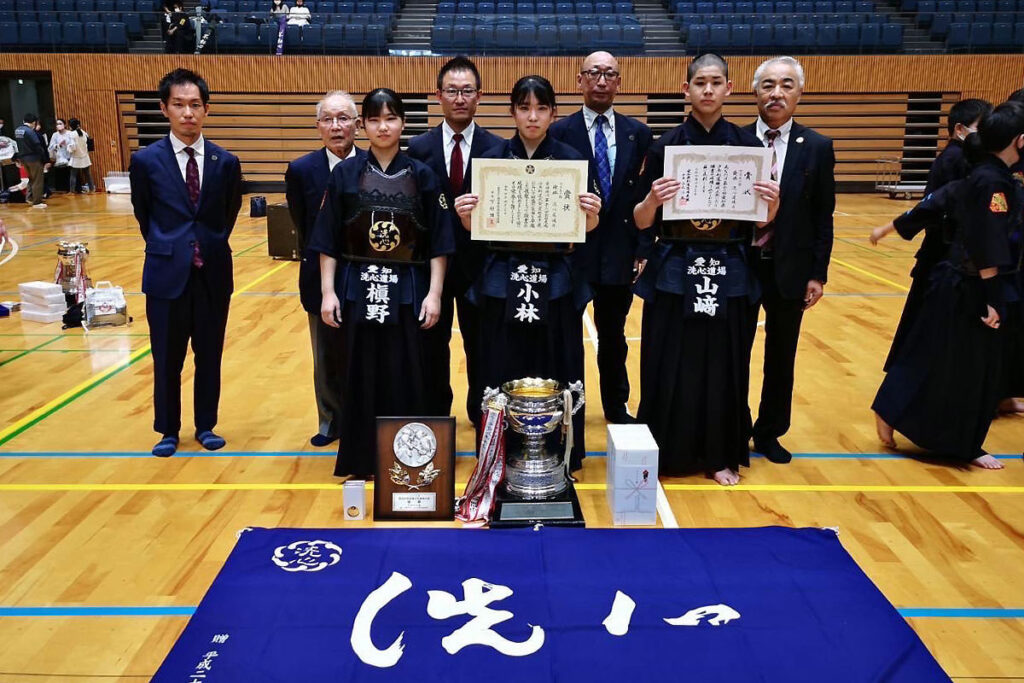 第51回愛知県道場少年剣道大会・中学生の部　優勝　洗心道場A